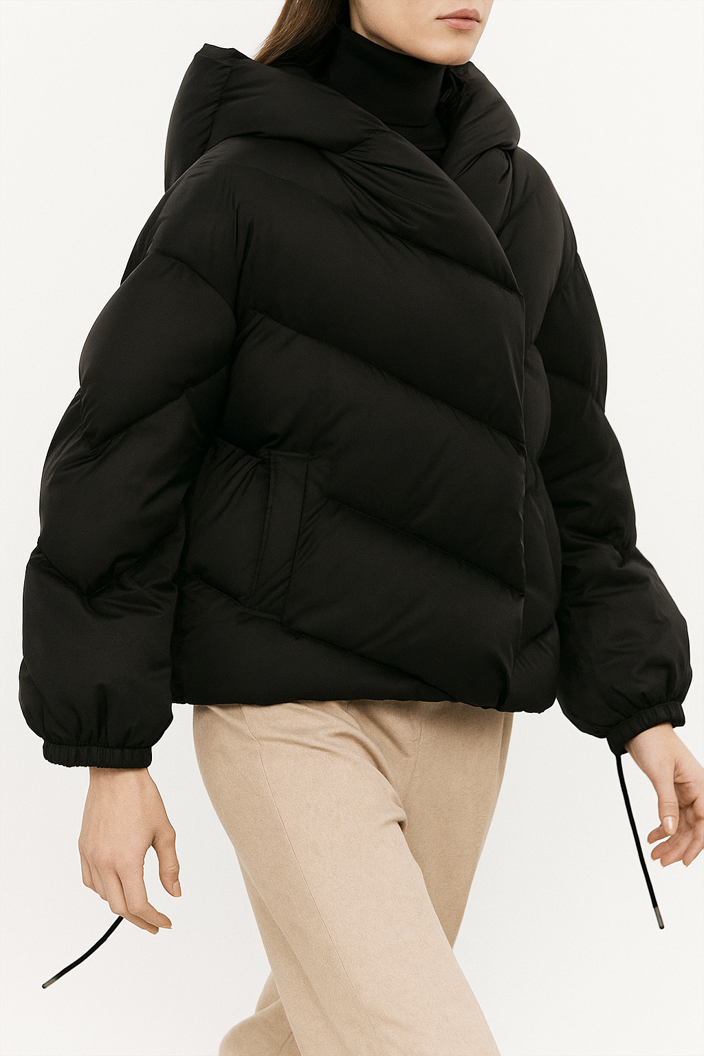 Women's Hooded Down Puffer Jacket with Zip Front and Pockets