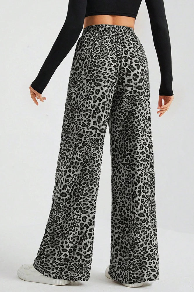 Women's Wide-Leg Trousers – Leopard Print, Relaxed Fit with Pockets