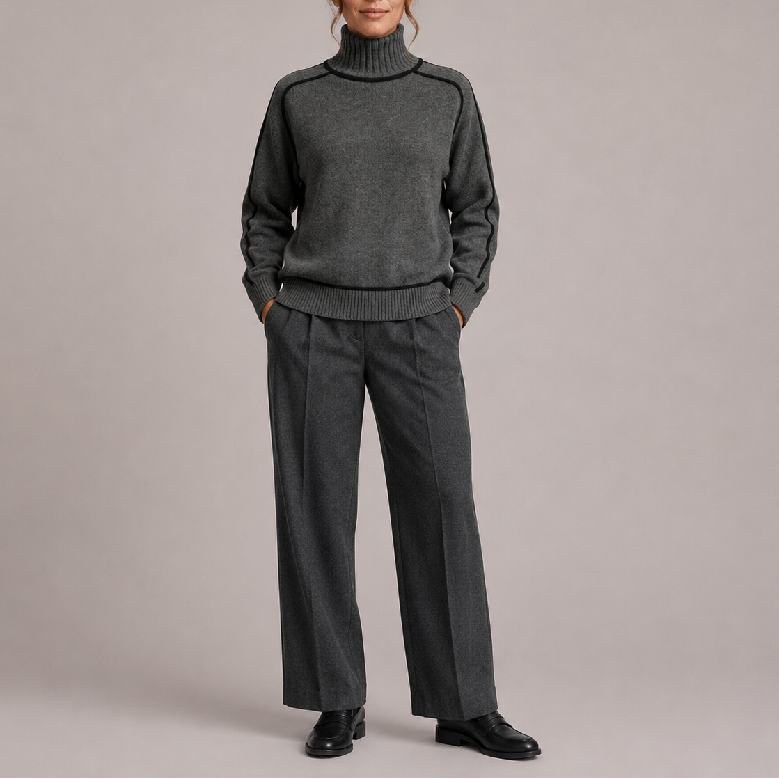 Women's Turtleneck Knit Sweater with Contrast Trim and Ribbed Hem