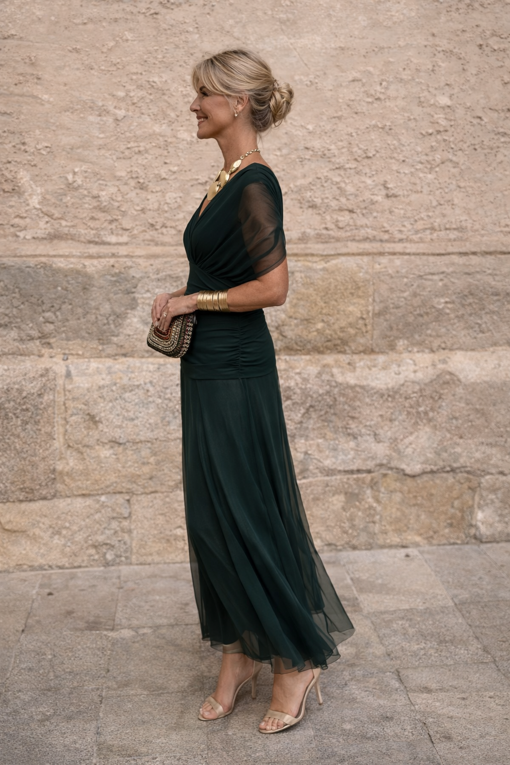 Women's Pleated V-Neck Maxi Dress