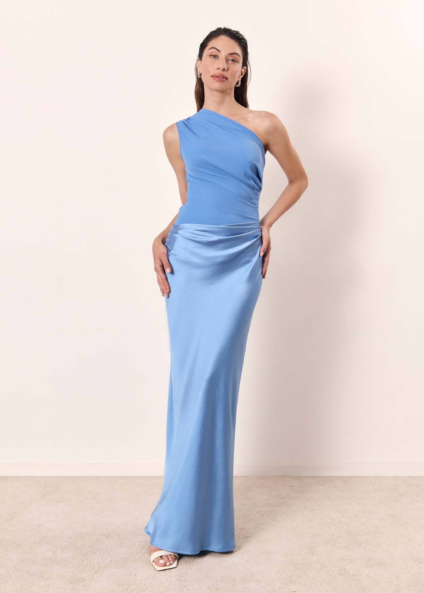 Nikkie | Elegant Maxi Dress 8