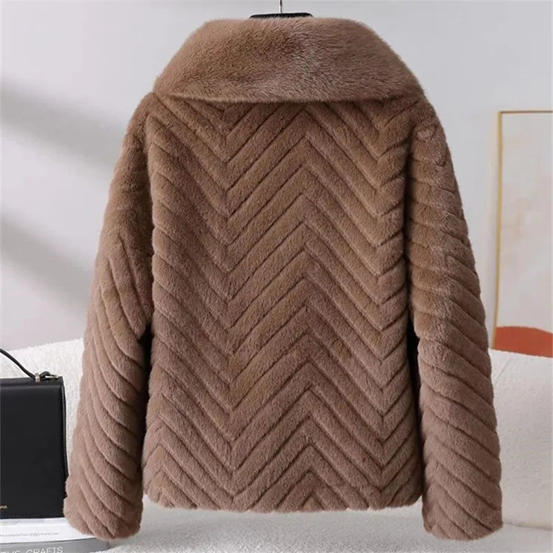 Women's Cropped Faux Fur Jacket with Chevron Quilted Pattern and Collar