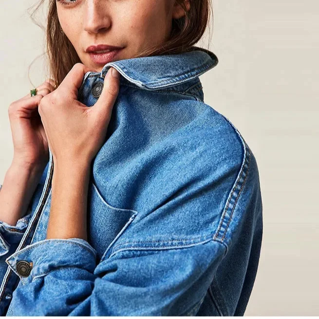 Women's Oversized Denim Shirt Jacket with Button Front and Pockets