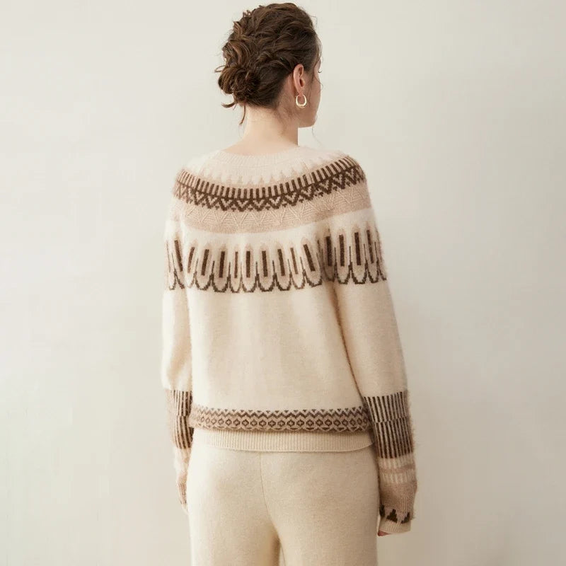 Women's Cashmere Fair Isle Sweater with Crew Neck and Long Sleeves