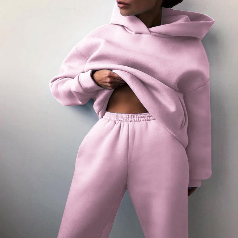 Women's Oversize Tracksuit Set with Hood and Jogging Trousers