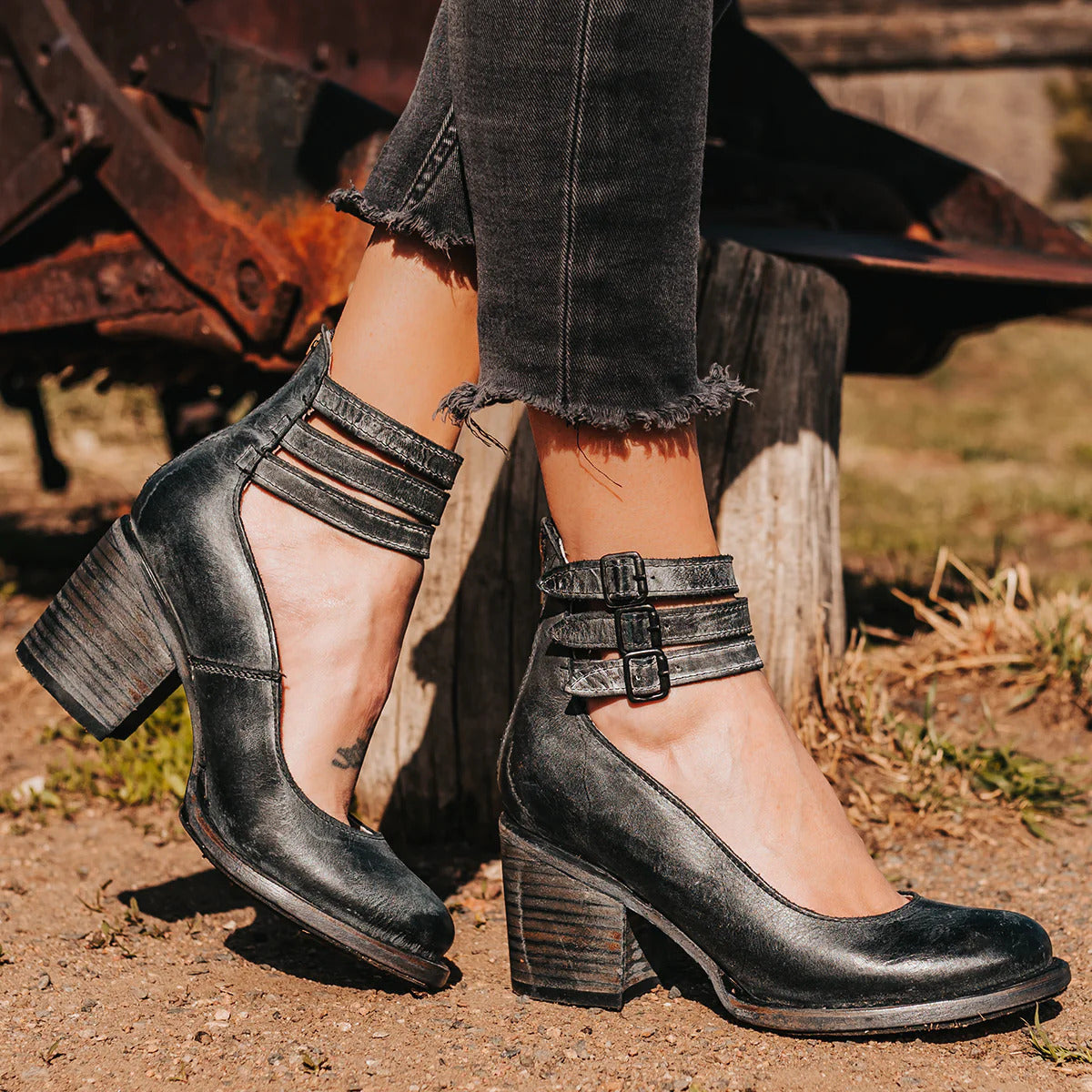Verona | Vintage Strappy Ankle Strap Heels 2