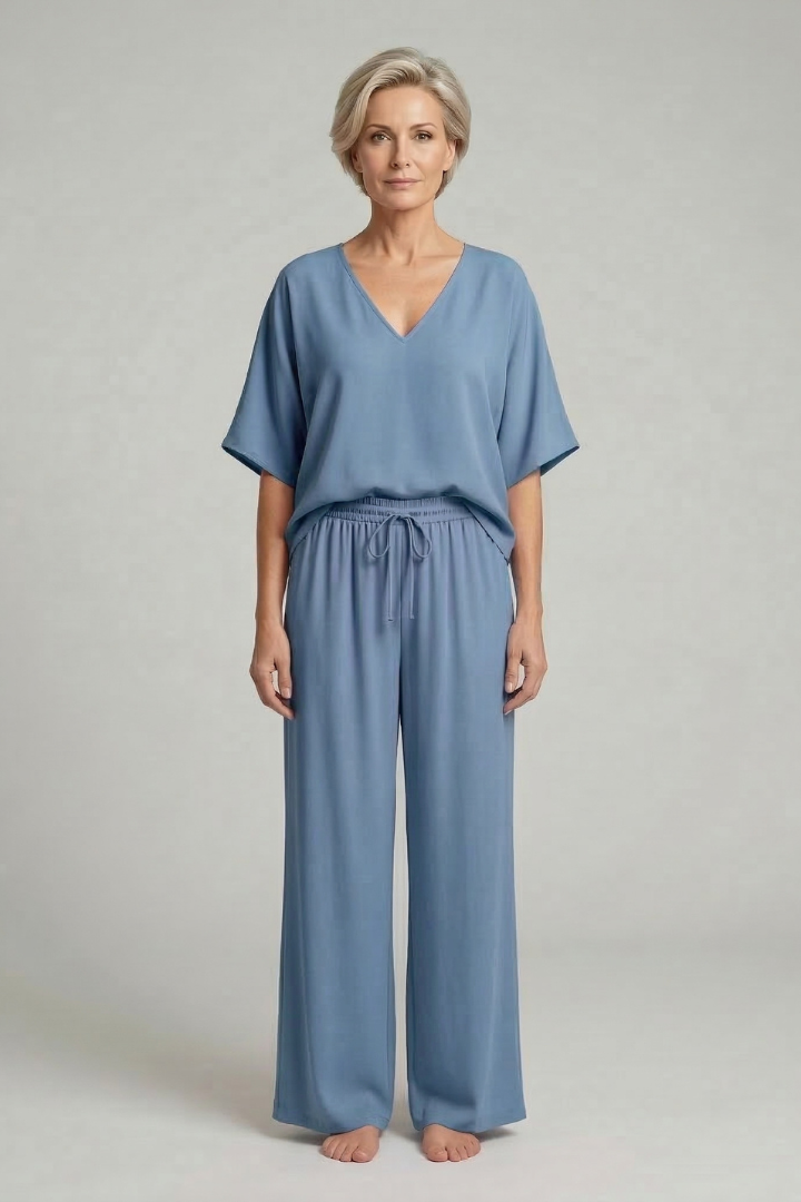 Womens Two-Piece Set with Top and Wide-Leg Chiffon Trousers 7