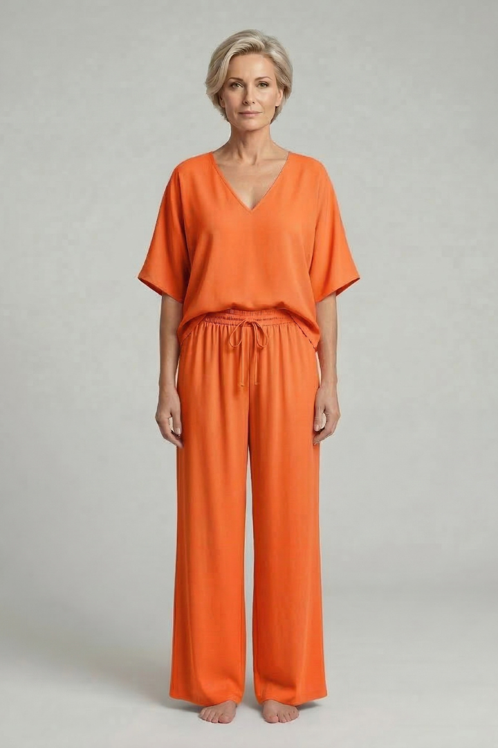 Womens Two-Piece Set with Top and Wide-Leg Chiffon Trousers 9