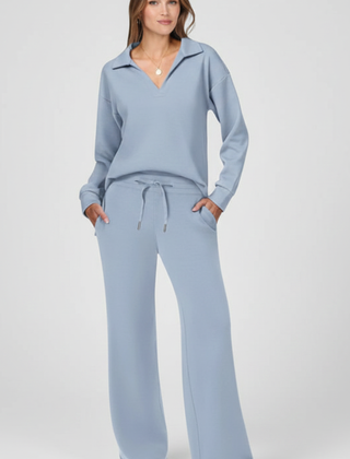 Womens Two-Piece Set with V-Neck Top and Drawstring Trousers 2