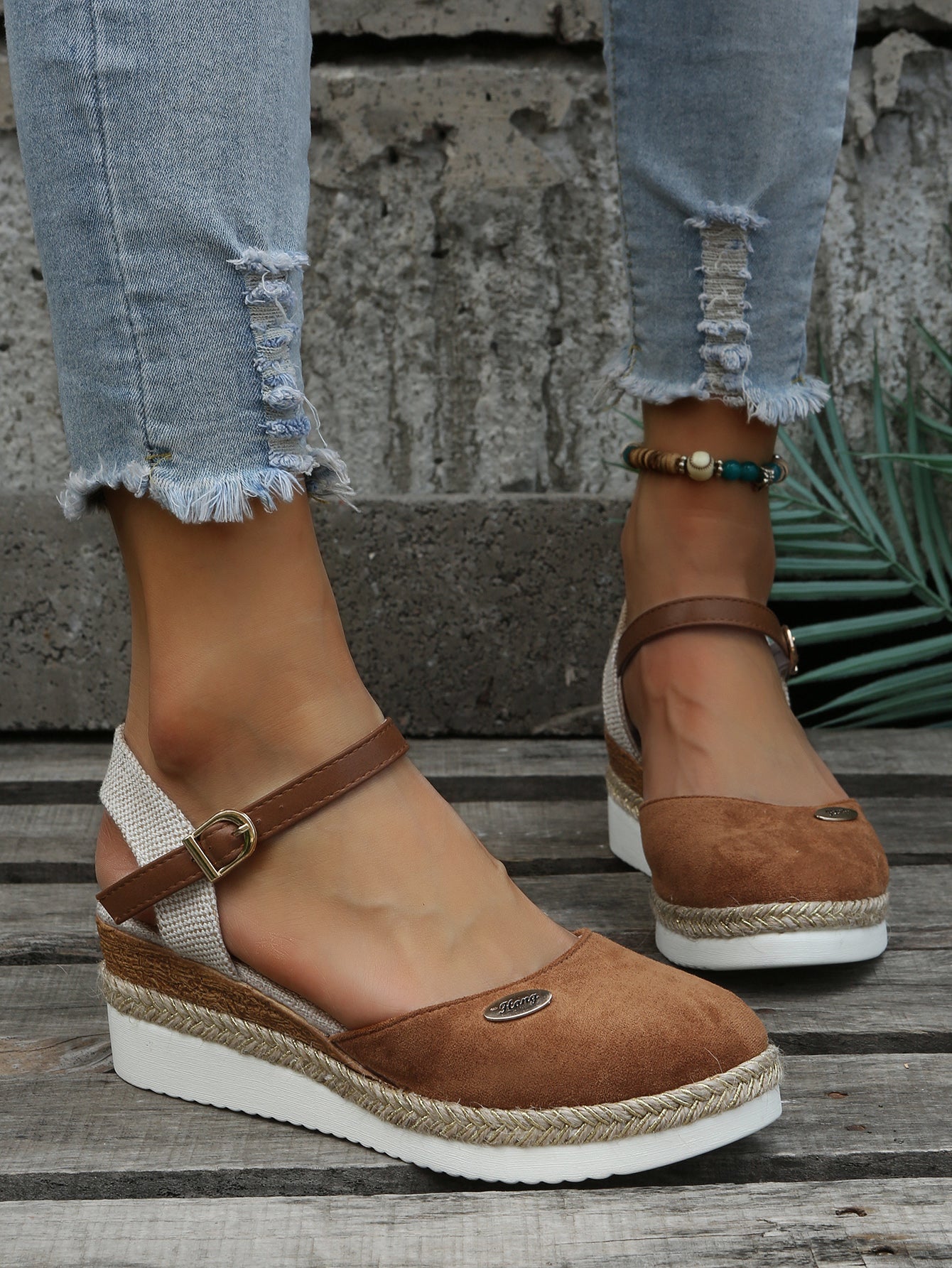 Women's Breathable Woven Sandals | Chic Orthopedic Espadrilles for Summer 3