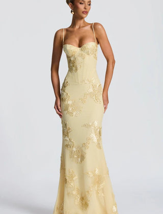 Women's Elegant Lace Maxi Dress | Figure-Hugging Flared Evening Gown 10