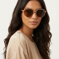Women's Geometric Oversized Sunglasses | Elegant Retro Fashion Shades 1