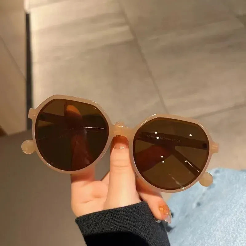 Women's Geometric Oversized Sunglasses | Elegant Retro Fashion Shades 7