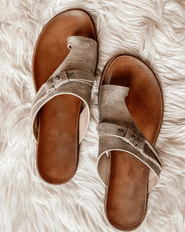 Women's Minimalist Leather Flat Sandals | Chic Comfortable Summer Footwear 3