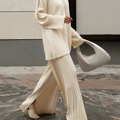 Womens Pleated Fabric Loungewear Set | Elegant Oversized Shirt & Wide-Leg Trousers 1