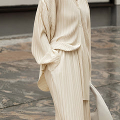 Womens Pleated Fabric Loungewear Set | Elegant Oversized Shirt & Wide-Leg Trousers 2