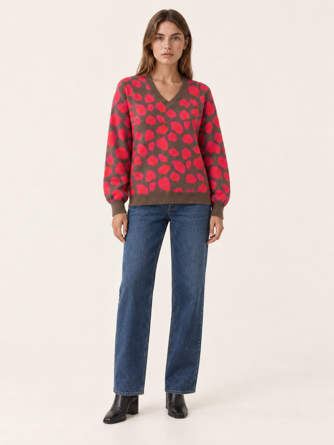 Women's V Neck Leopard Print Knit Sweater with Balloon Sleeves