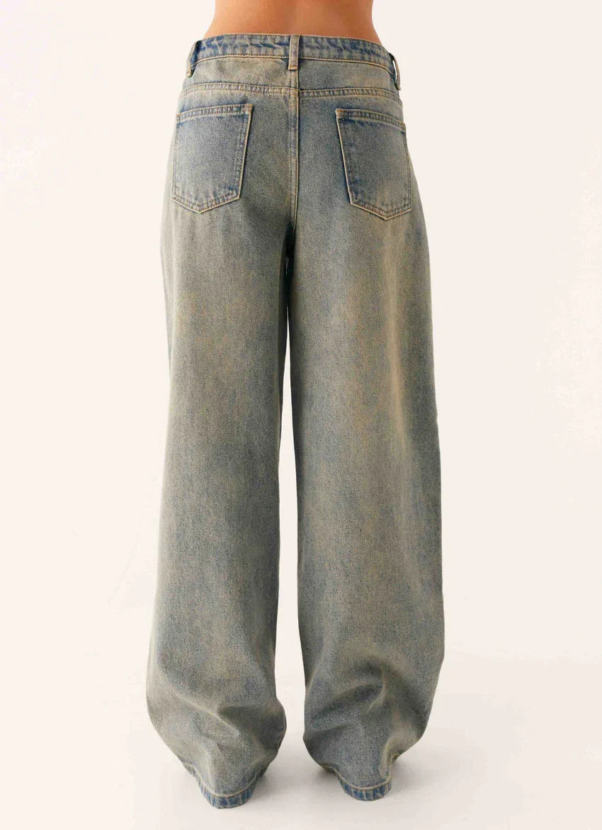 Women's Low Rise Wide Leg Denim Jeans with Dirty Wash