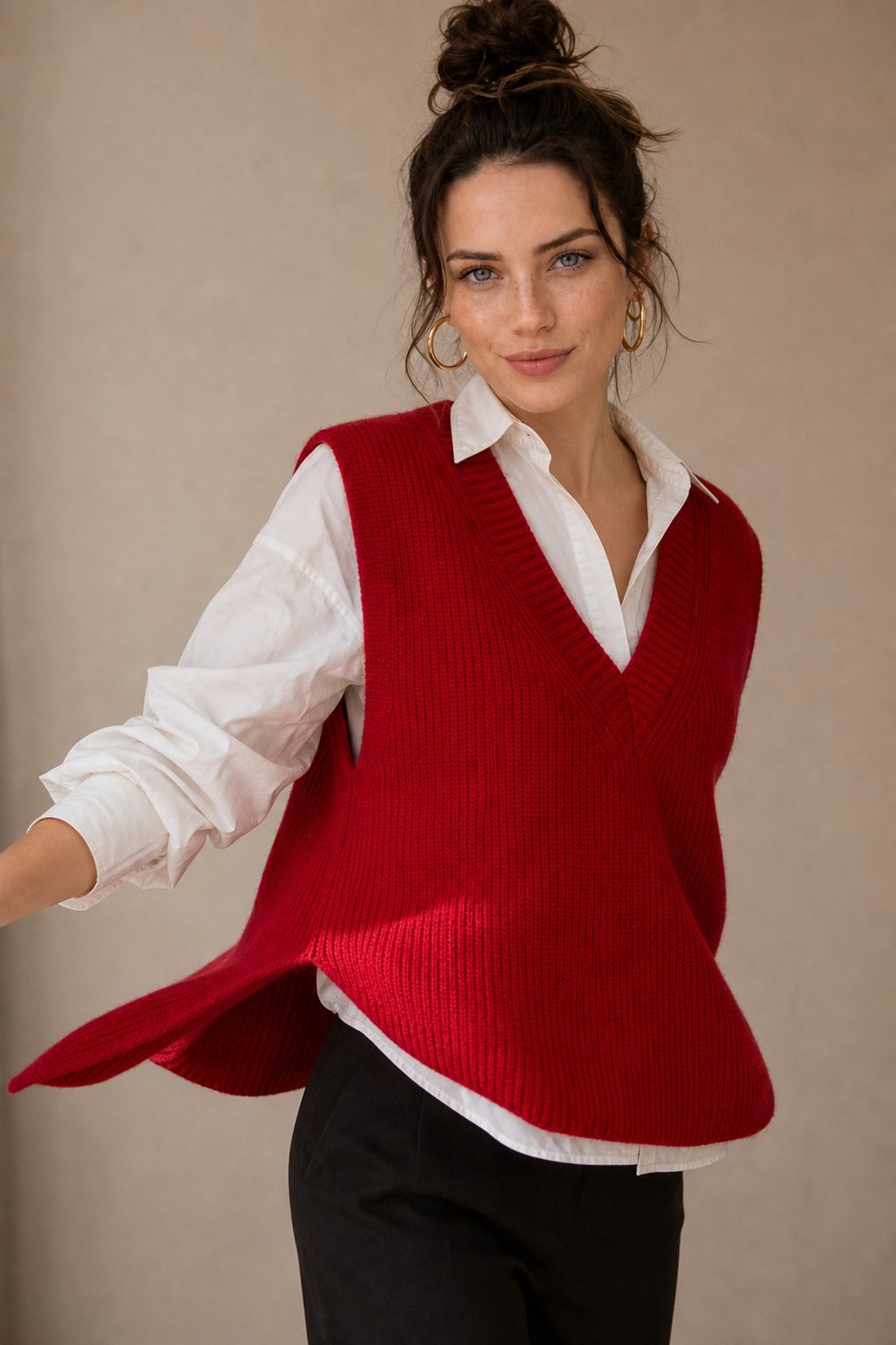 Women's Ribbed Cashmere Sweater Vest with V Neck and Sleeveless Design