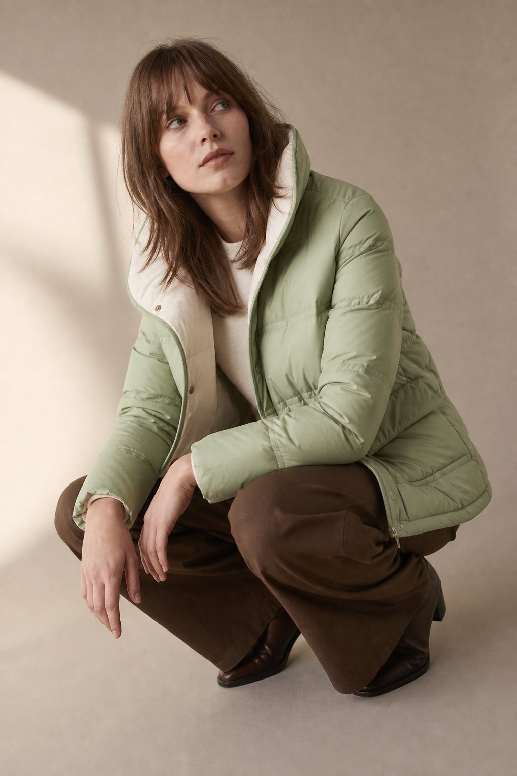 Women's Quilted Down Jacket With Sherpa Collar Snap Buttons and Front Flap Pocket