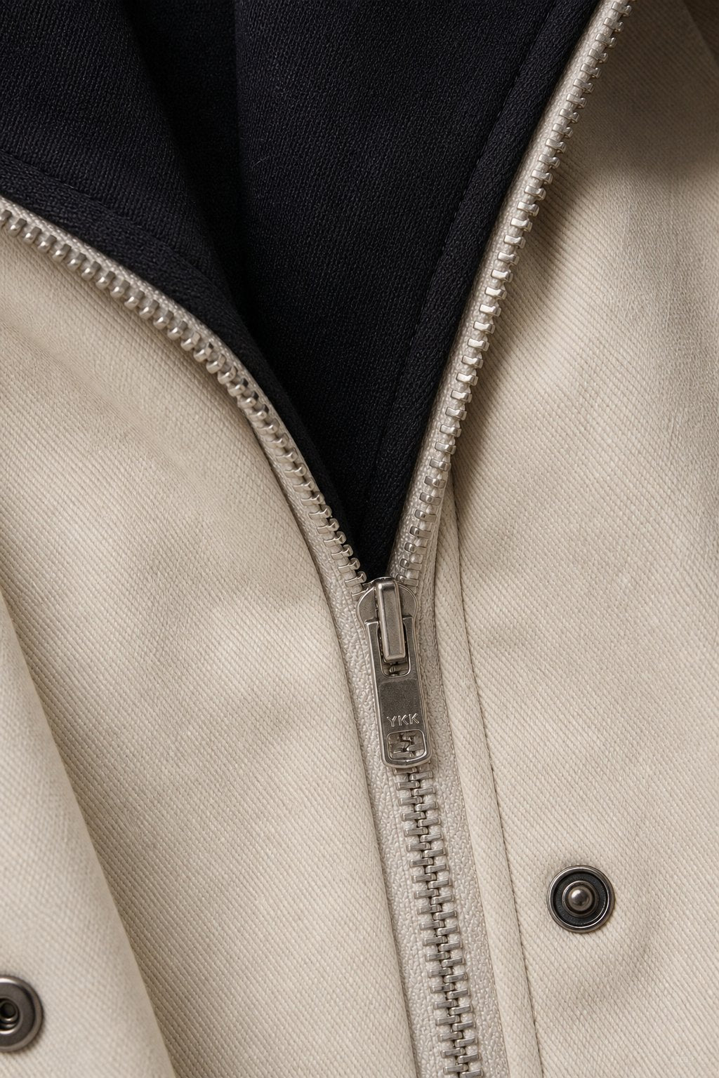 Women's Two Tone Windbreaker Jacket with Wide Lapels and Button Front