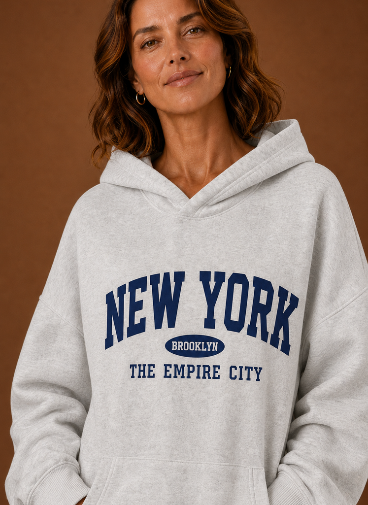 Women's Oversized Pullover Hoodie with New York Graphic Print