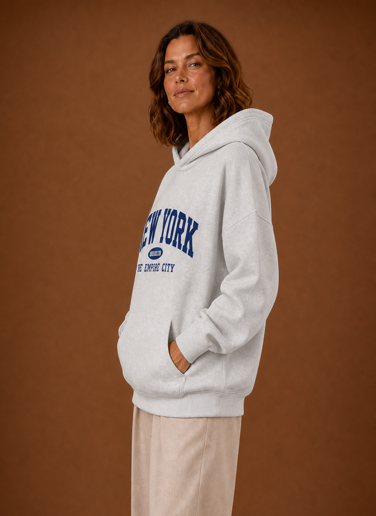 Women's Oversized Pullover Hoodie with New York Graphic Print