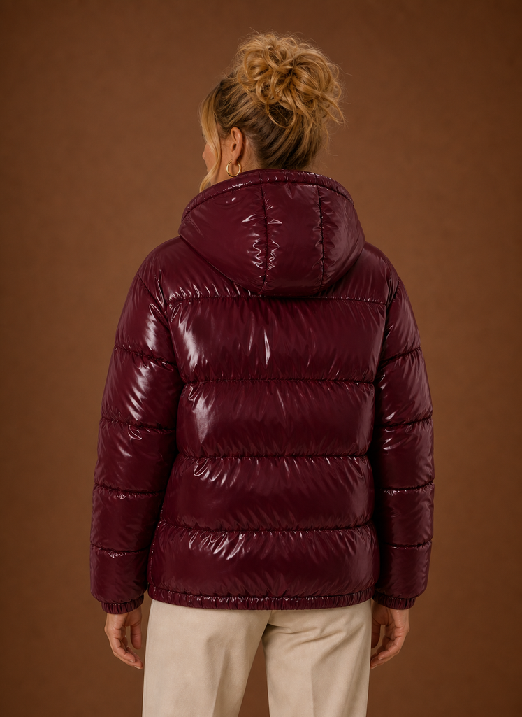 Women's Oversized Hooded Puffer Jacket with Full Zip and Side Pockets