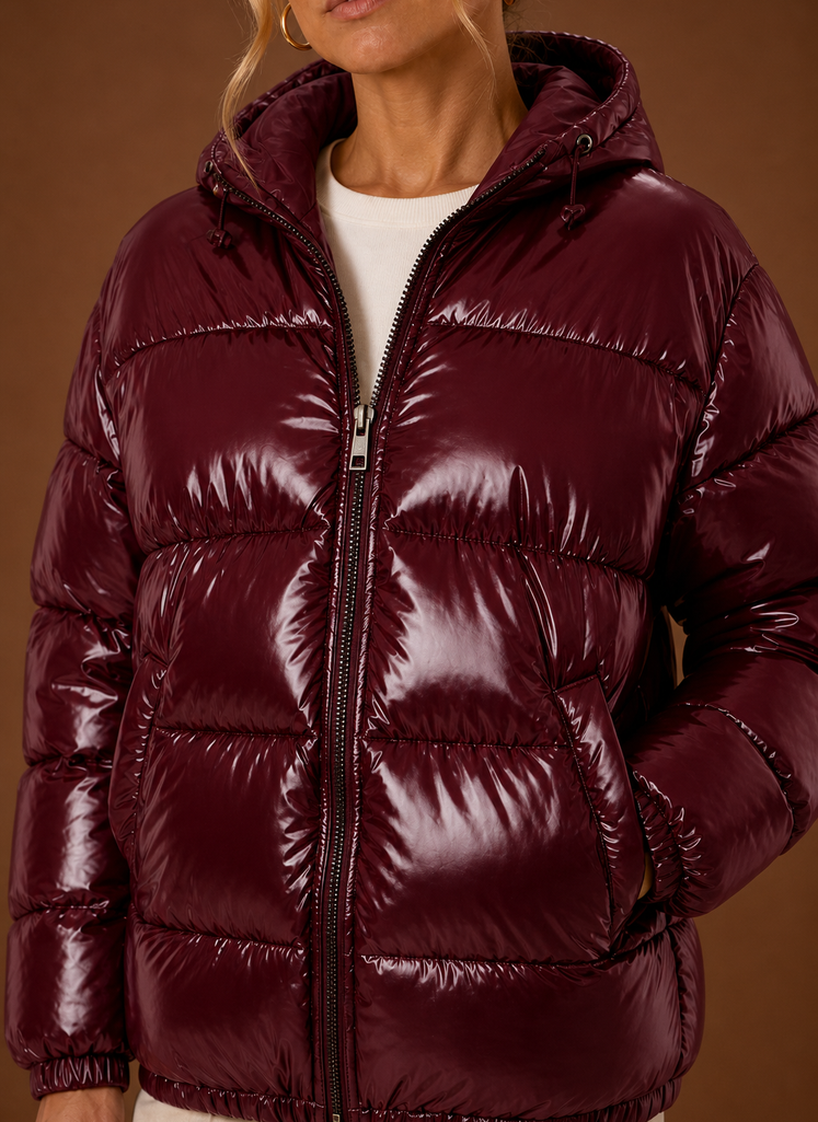 Women's Oversized Hooded Puffer Jacket with Full Zip and Side Pockets