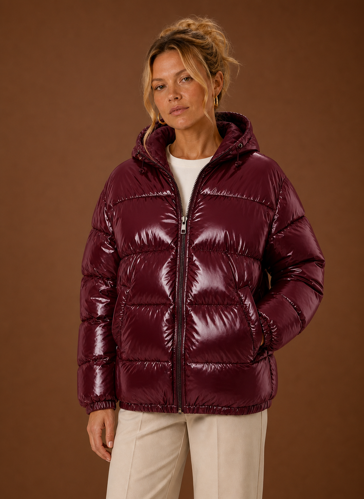 Women's Oversized Hooded Puffer Jacket with Full Zip and Side Pockets