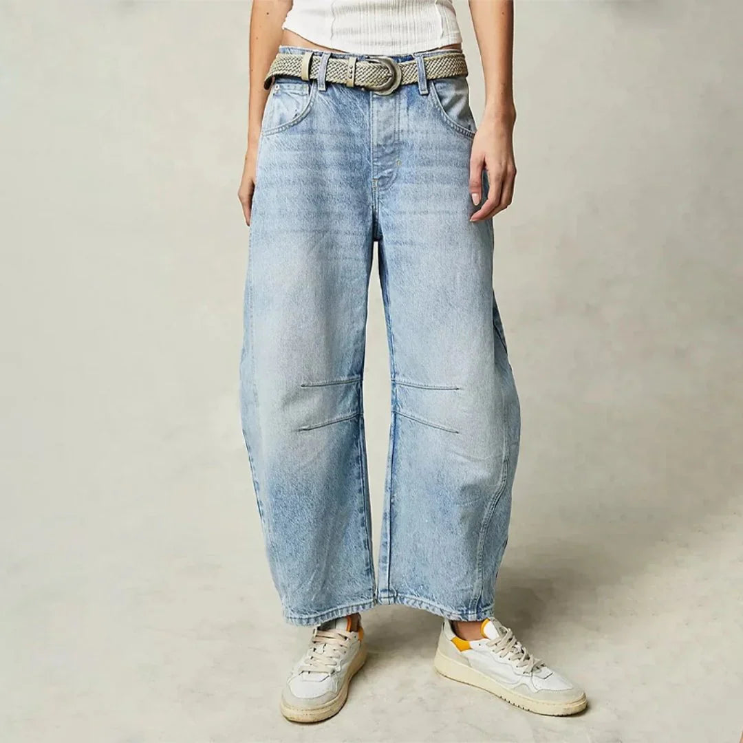 Women's Mid Rise Cropped Barrel Jeans in Heavyweight Denim