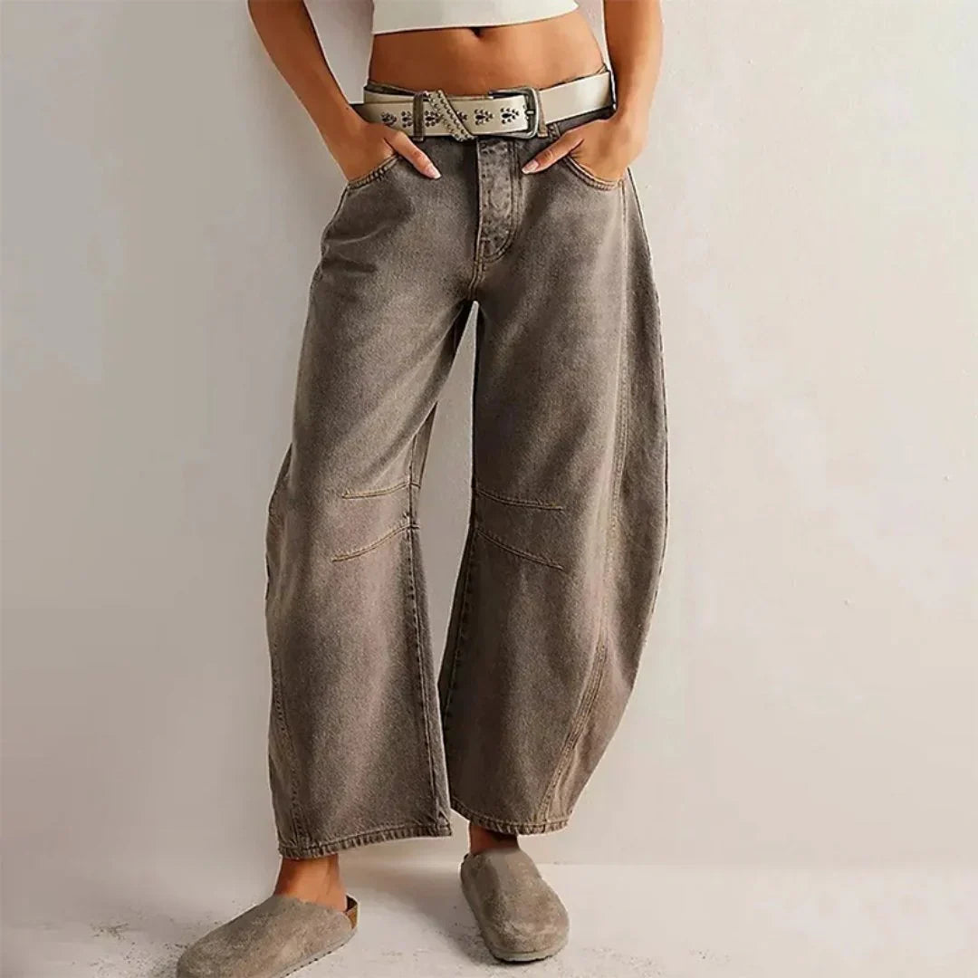 Women's Mid Rise Cropped Barrel Jeans in Heavyweight Denim