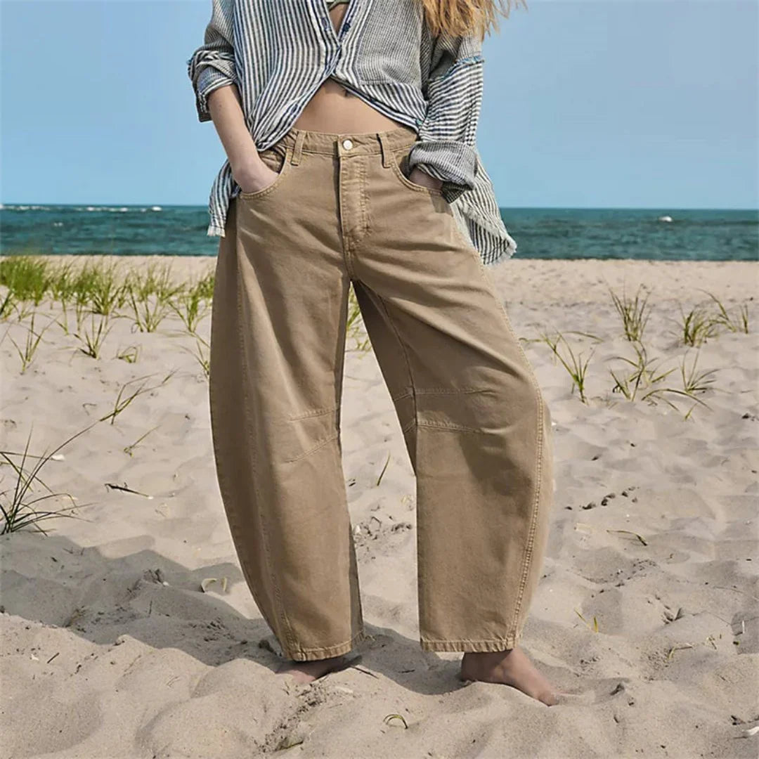 Women's Mid Rise Cropped Barrel Jeans in Heavyweight Denim